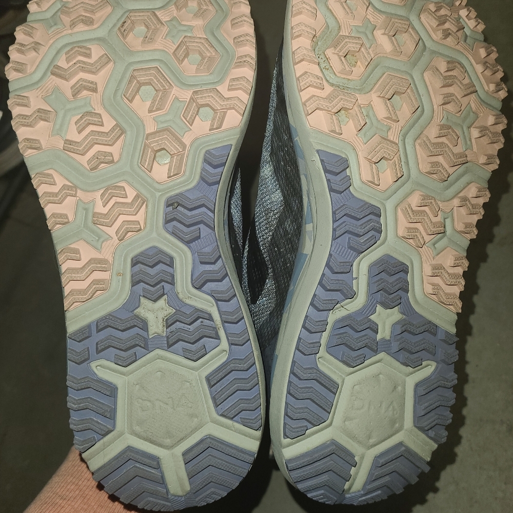 Brooks Cascadia - Picture 3 of 4